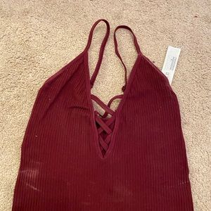 maroon v neck tank